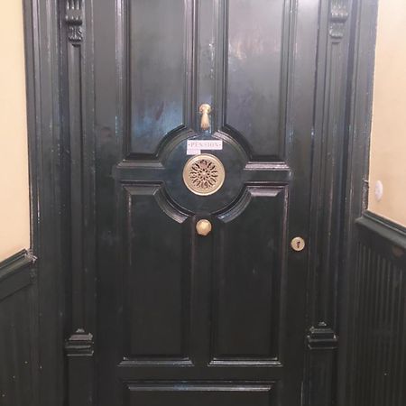 Pension Manoli Bilbao Buitenkant foto