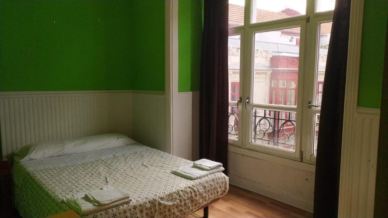 Pension Manoli Bilbao Buitenkant foto