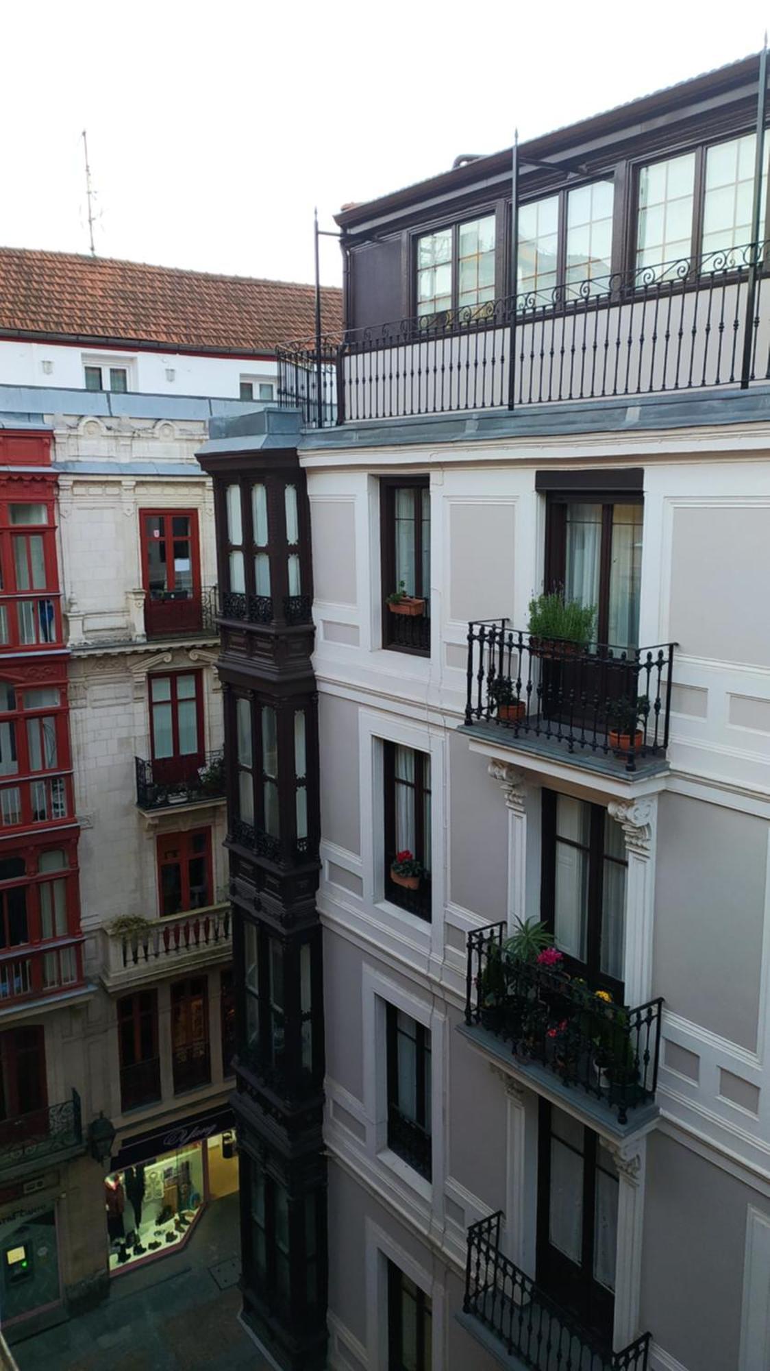 Pension Manoli Bilbao Buitenkant foto
